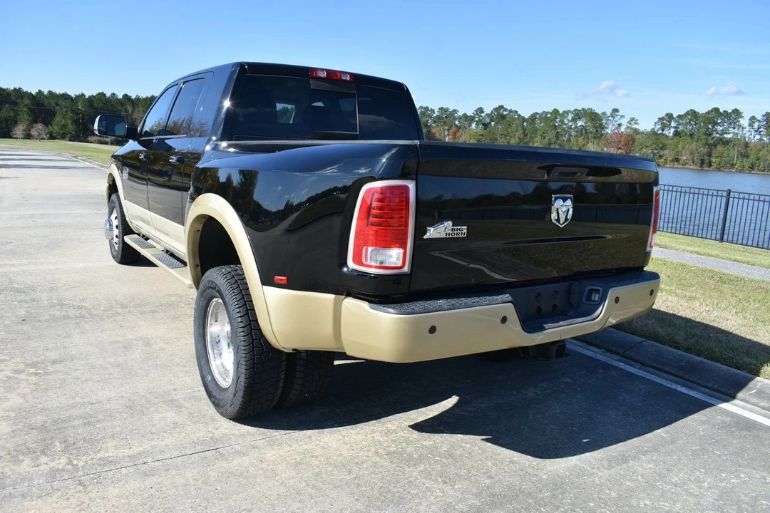 2014 Ram 3500 - Image 8 of 23