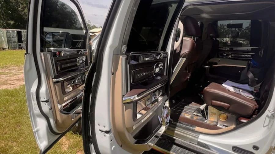 2014 Ram Heavy Duty - Image 29 of 31
