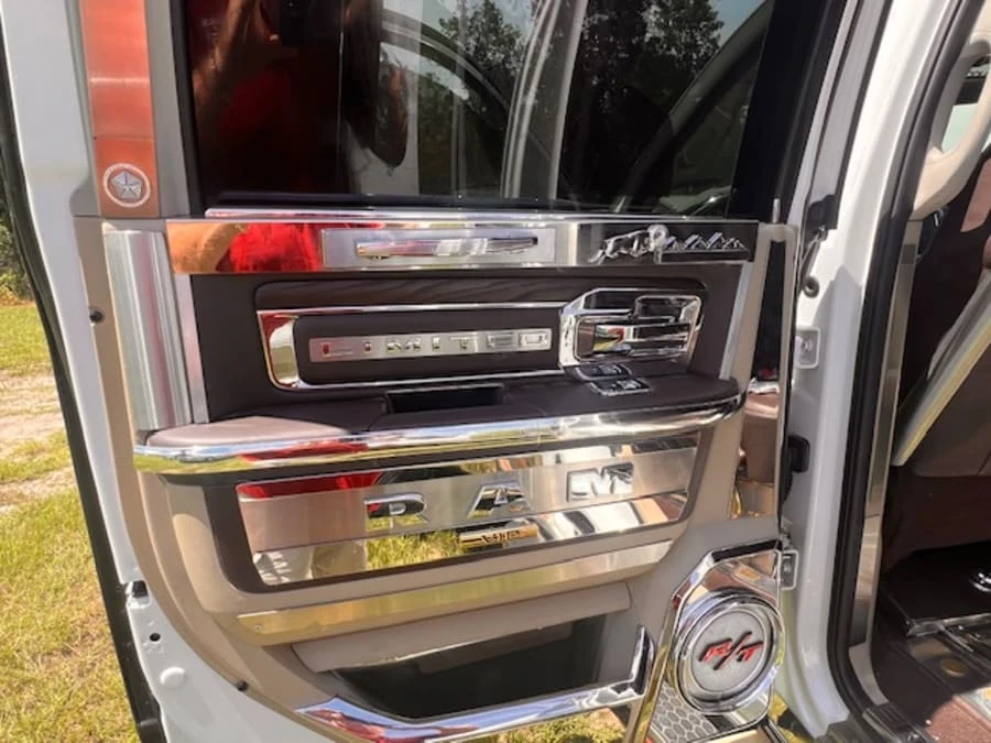 2014 Ram Heavy Duty - Image 20 of 31