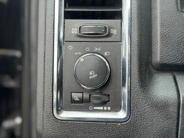 2014 Ram 3500 - Image 21 of 31