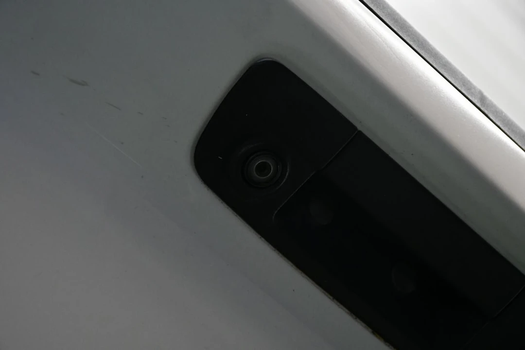 2014 Ram Heavy Duty - Image 14 of 21
