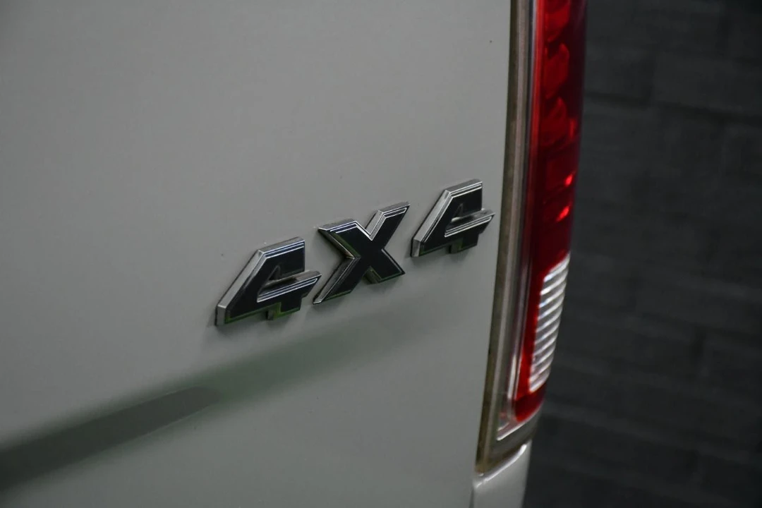 2014 Ram Heavy Duty - Image 13 of 21