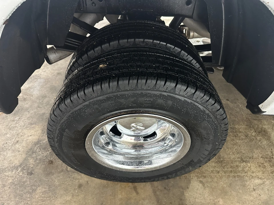 2014 Ram Heavy Duty - Image 6 of 21