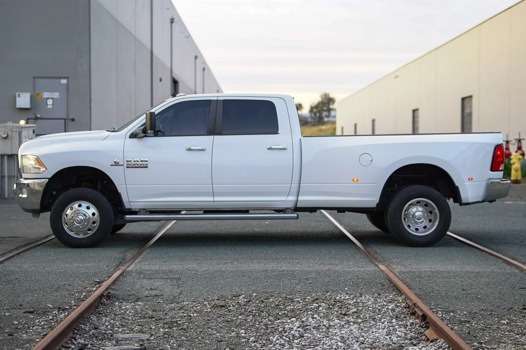 2014 Ram Heavy Duty - Image 3 of 7