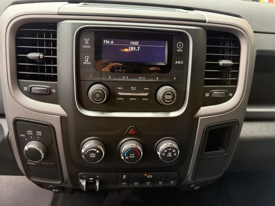 2014 Ram 3500 - Image 14 of 20