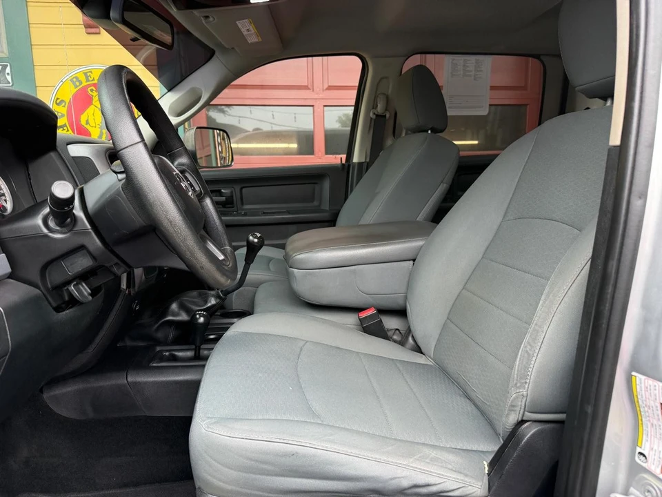 2014 Ram 3500 - Image 17 of 27