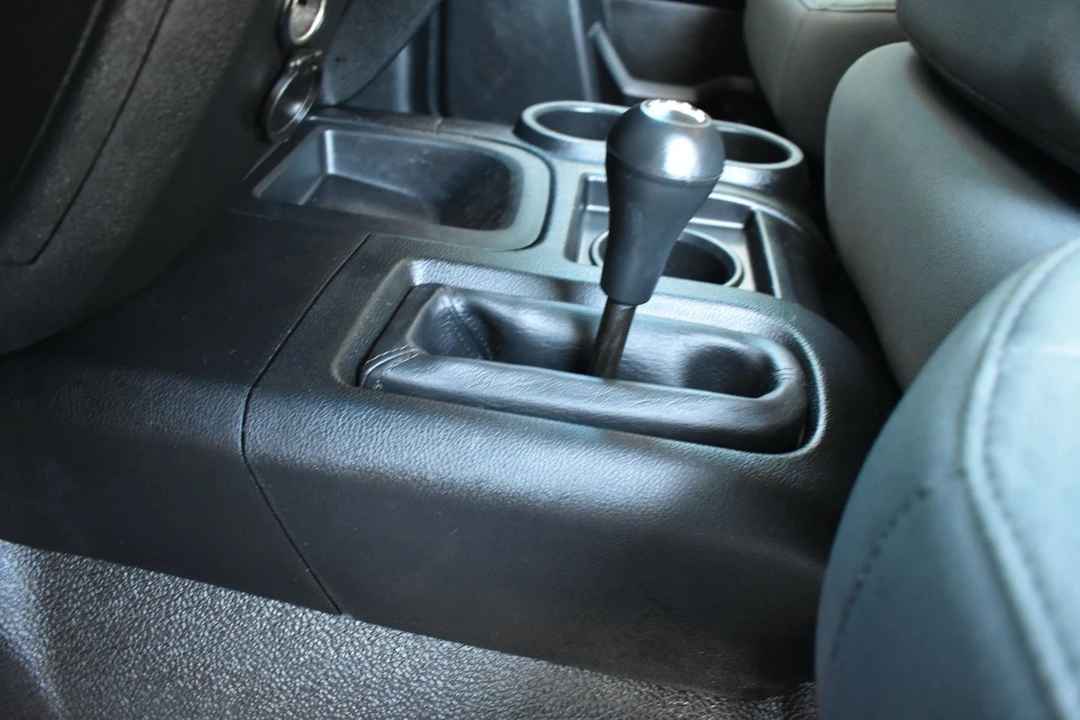 2014 Ram Heavy Duty - Image 15 of 25