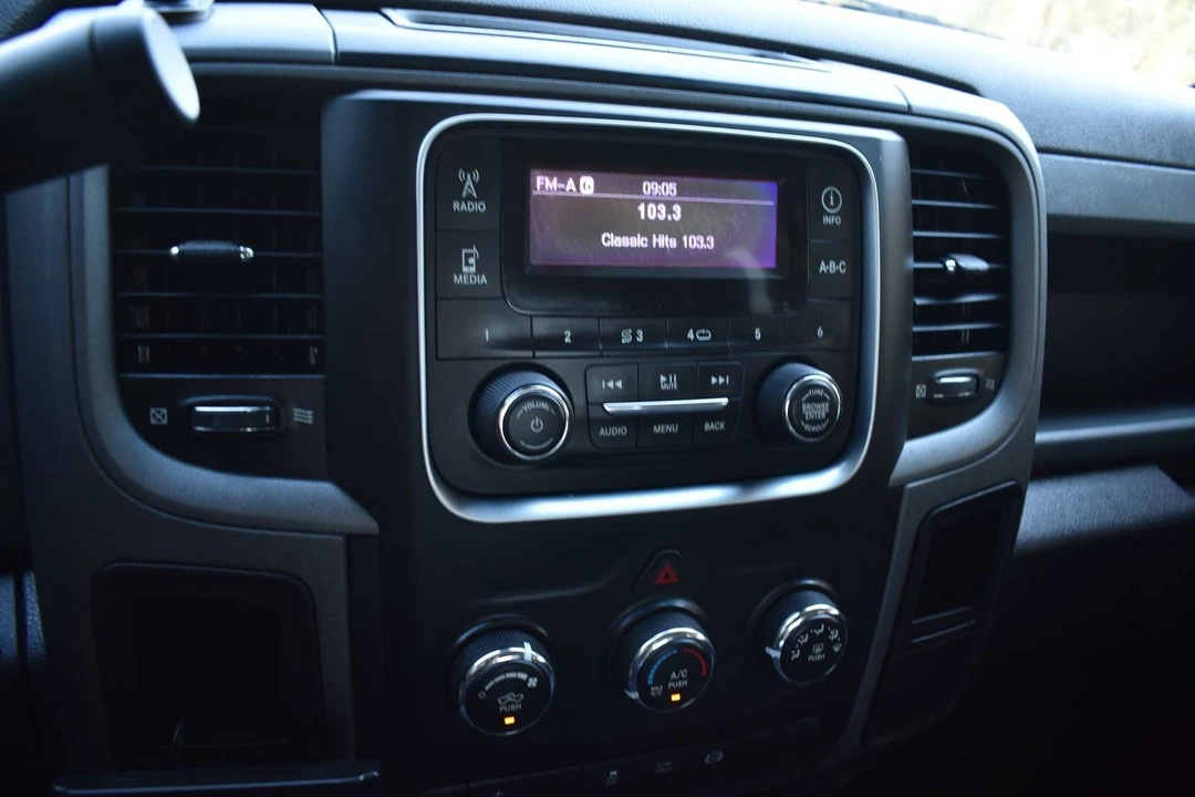 2014 Ram Heavy Duty - Image 17 of 25