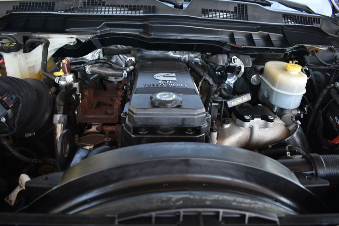 2014 Ram Heavy Duty - Image 24 of 25