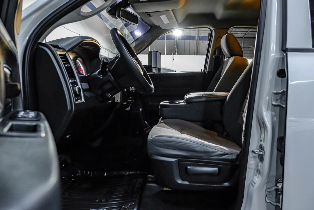 2014 Ram Heavy Duty - Image 4 of 21