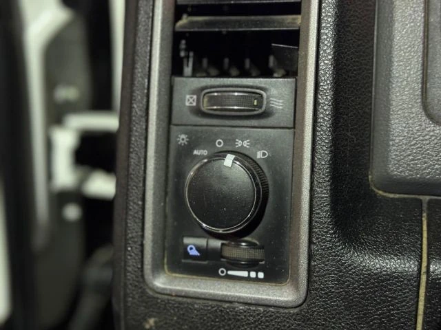2014 Ram Heavy Duty - Image 18 of 31