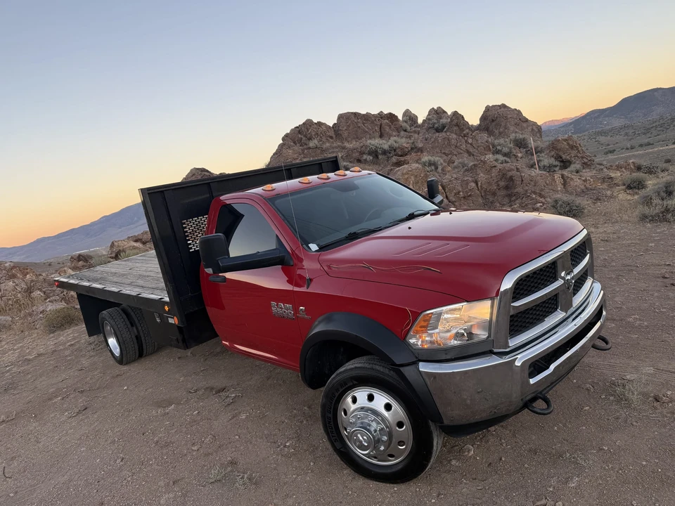 2014 Ram 4500 & 5500 - Image 17 of 31