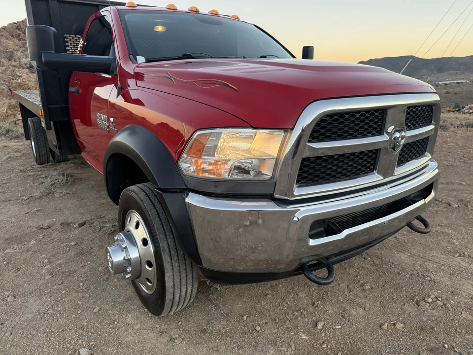 2014 Ram 4500 & 5500 - Image 14 of 31