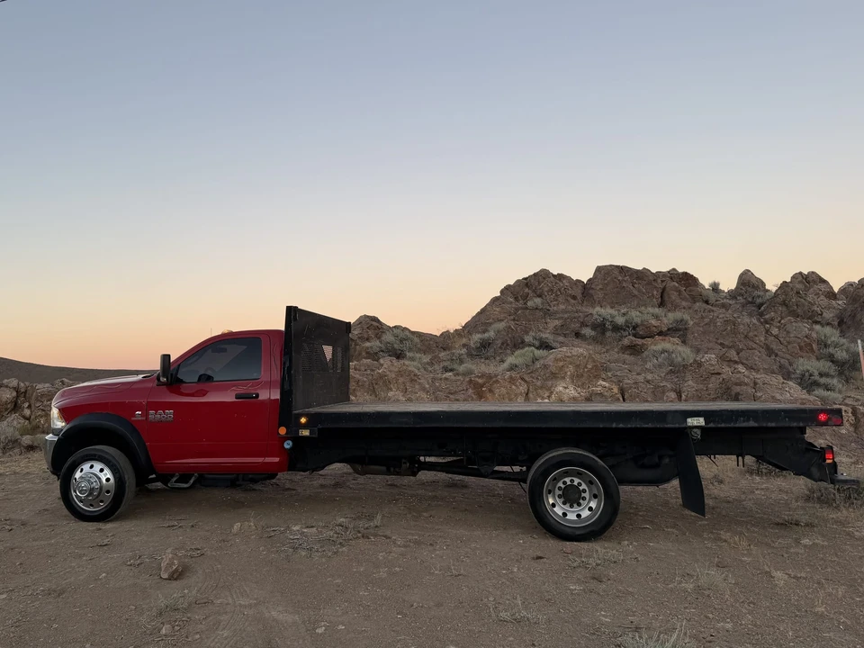 2014 Ram 4500 & 5500 - Image 2 of 31
