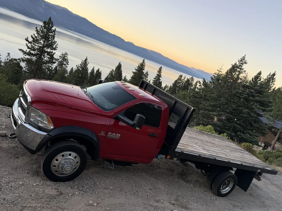 2014 Ram 4500 & 5500 - Image 5 of 31