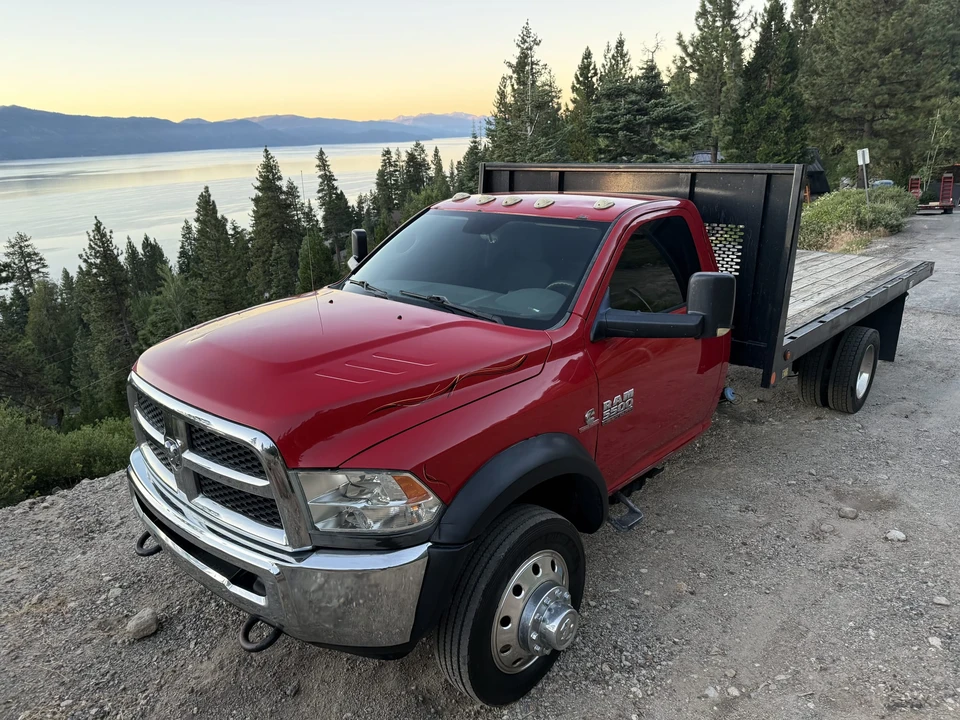 2014 Ram 4500 & 5500 - Image 8 of 31