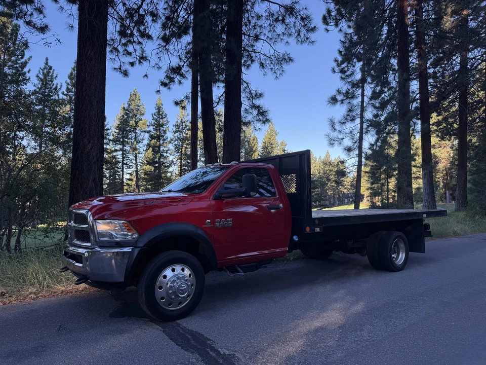 2014 Ram 4500 & 5500 - Image 4 of 31