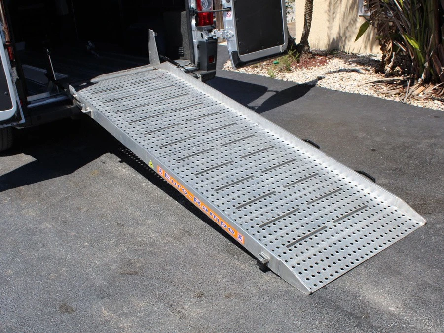 2014 Ram ProMaster - Image 2 of 12