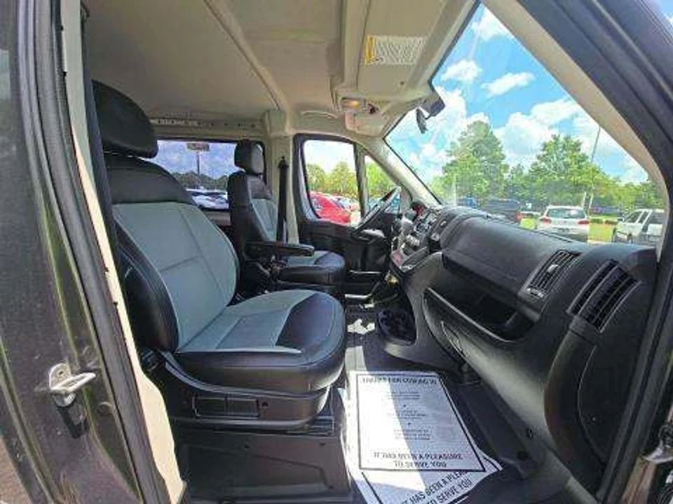 2014 Dodge Ram 4th Gen - Image 10 of 12
