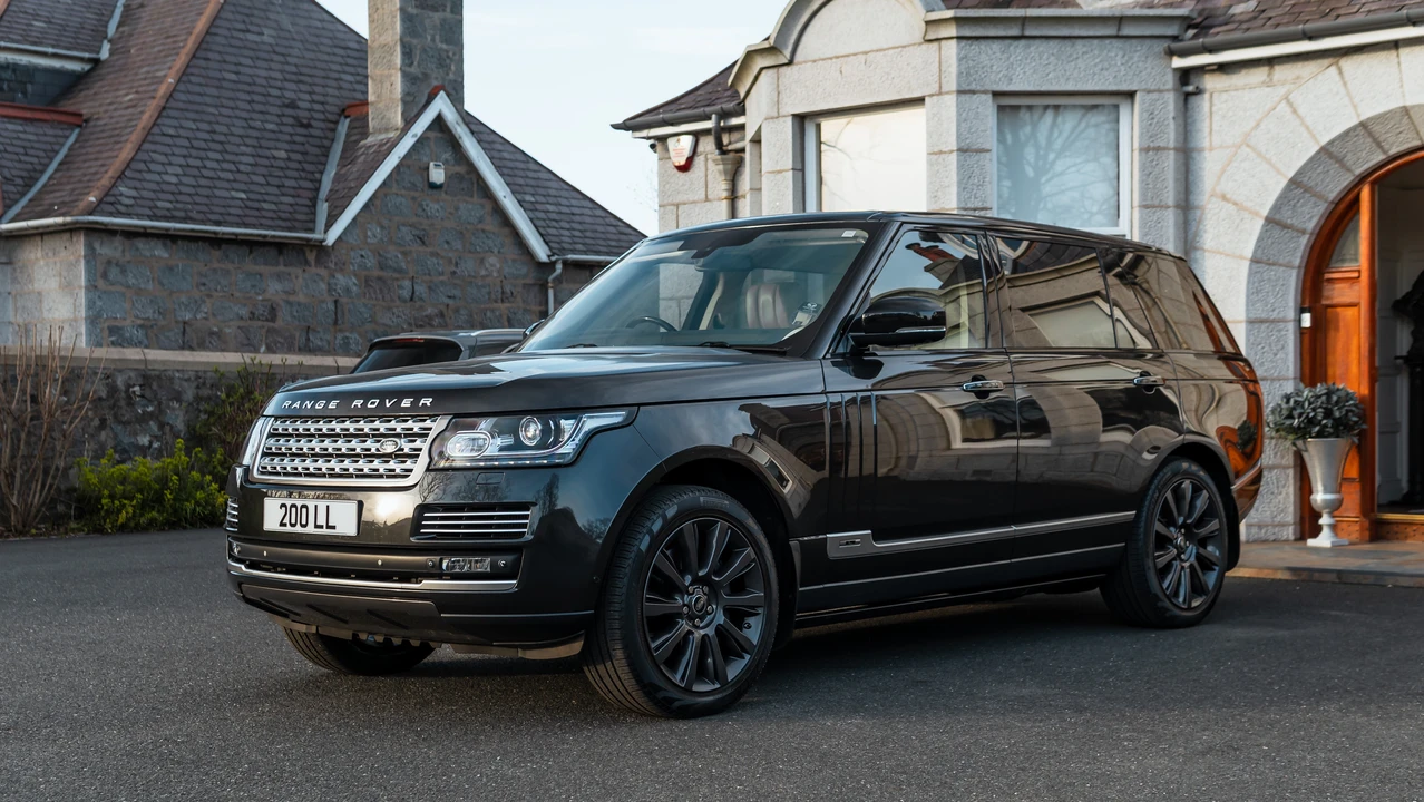 2014 Land Rover Range Rover L405 - Image 16 of 31