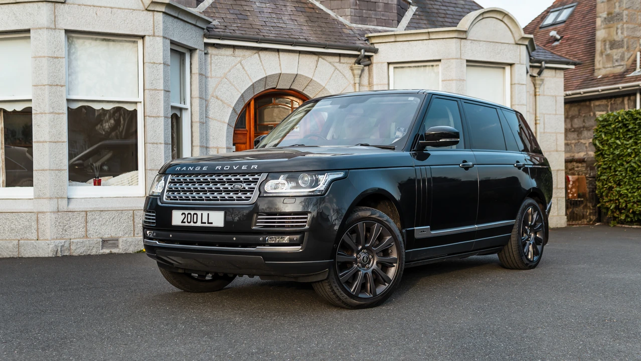 2014 Land Rover Range Rover L405 - Image 9 of 31