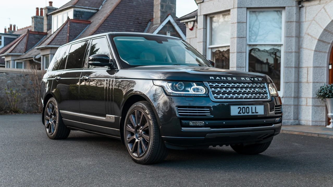 2014 Land Rover Range Rover L405 - Image 11 of 31