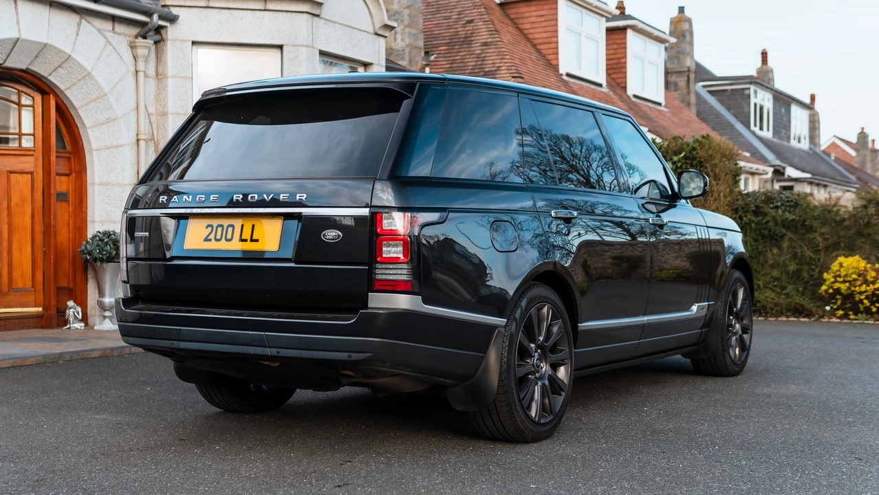 2014 Land Rover Range Rover L405 - Image 12 of 31