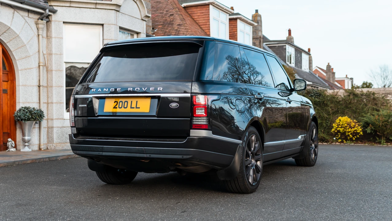 2014 Land Rover Range Rover L405 - Image 19 of 31