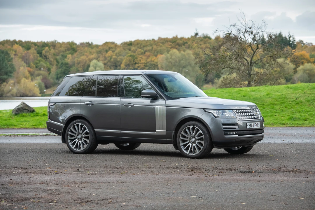 2014 Land Rover Range Rover L405 - Image 14 of 31