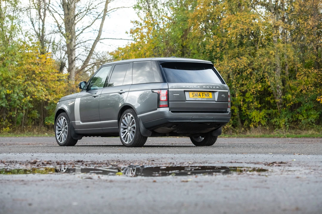 2014 Land Rover Range Rover L405 - Image 6 of 31