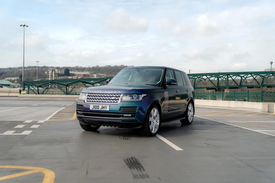 2013 Land Rover Range Rover L322 - Image 11 of 31