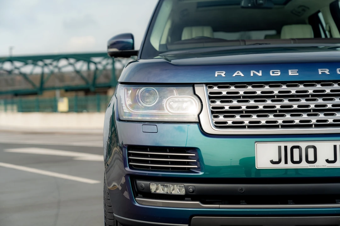 2013 Land Rover Range Rover L322 - Image 19 of 31