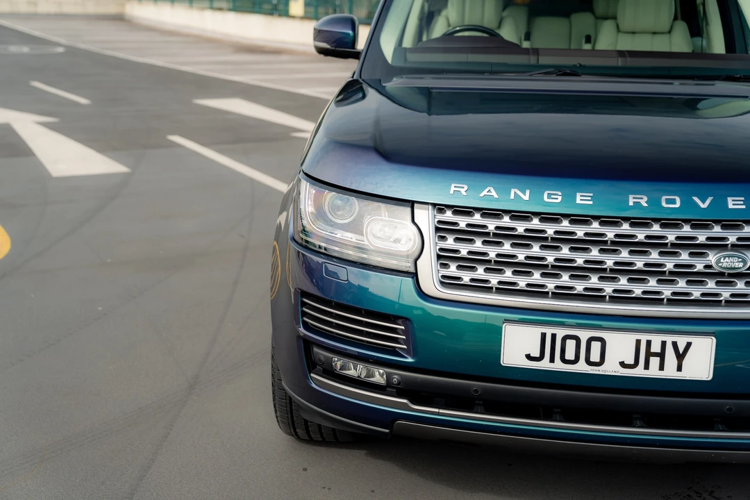 2013 Land Rover Range Rover L322 - Image 20 of 31