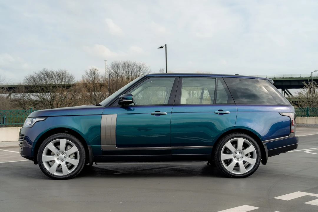 2013 Land Rover Range Rover L322 - Image 12 of 31