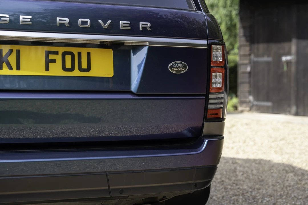 2014 Land Rover Range Rover L405 - Image 11 of 31
