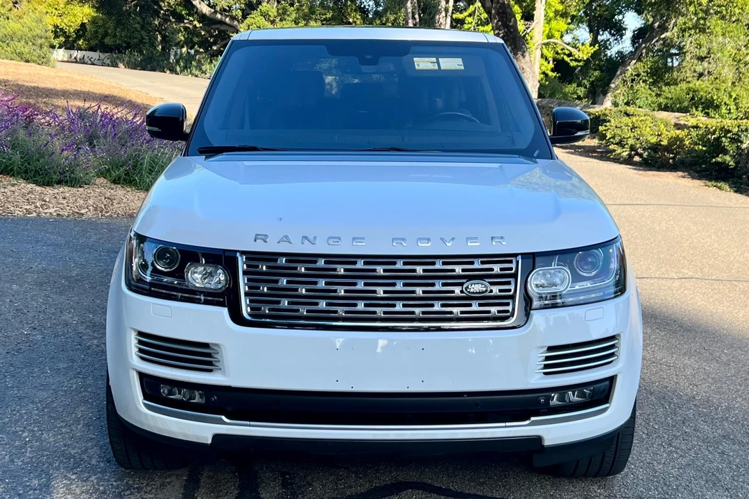 2014 Land Rover Range Rover L405 - Image 2 of 31