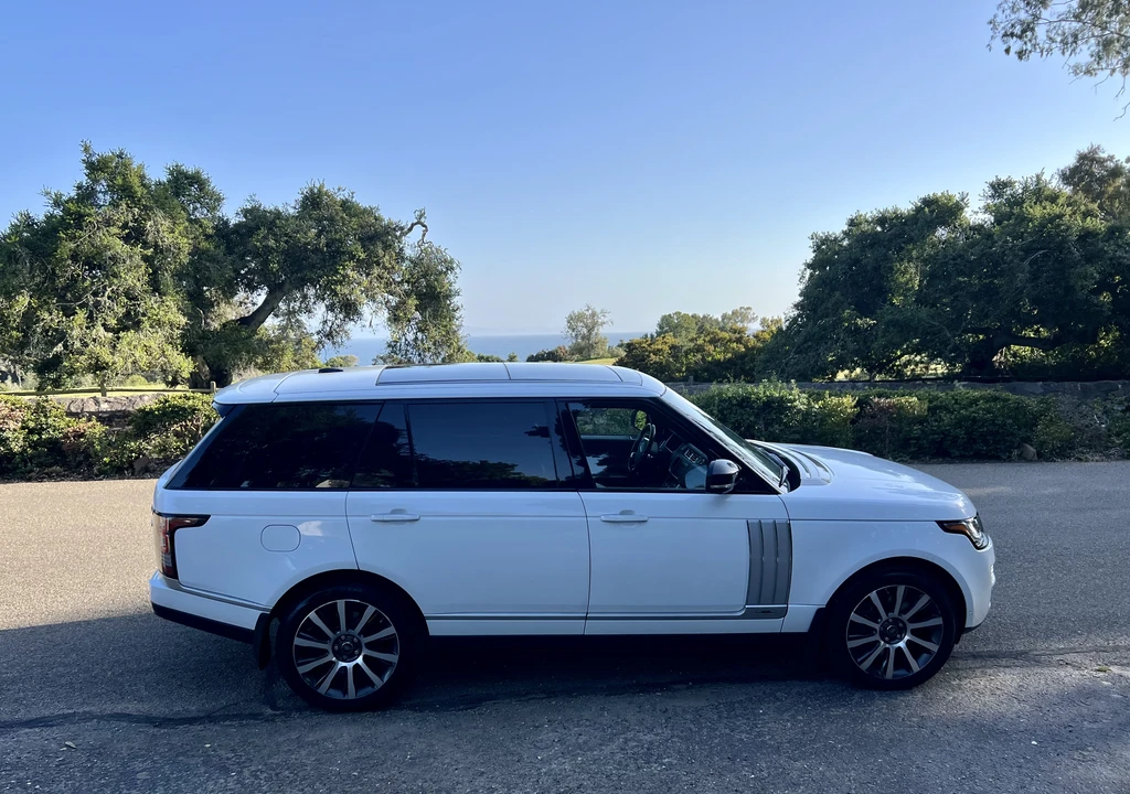 2014 Land Rover Range Rover L405 - Image 14 of 31