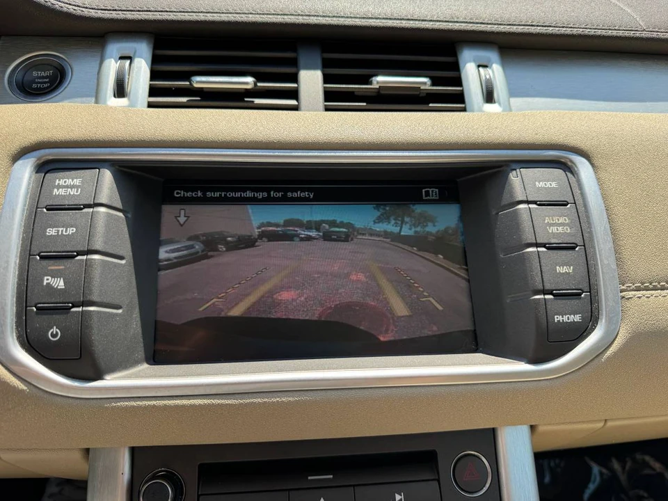 2014 Land Rover Range Rover Evoque 1st Gen - Image 9 of 24