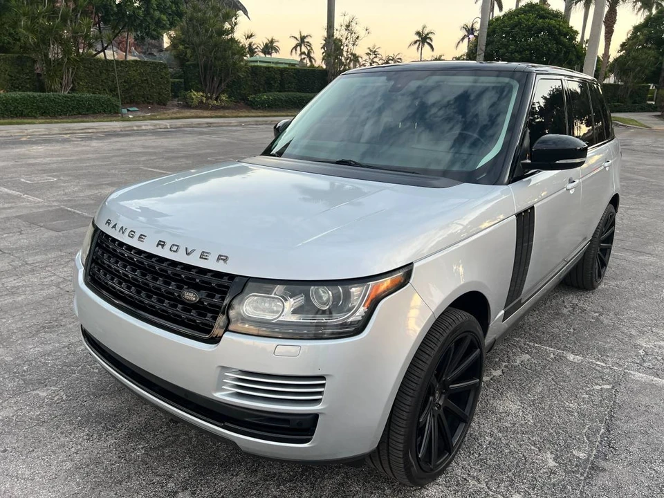 2014 Land Rover Range Rover L405 - Image 2 of 24