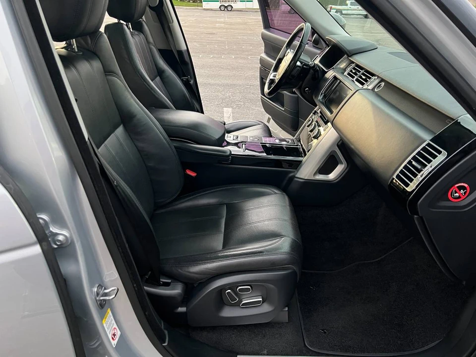 2014 Land Rover Range Rover L405 - Image 20 of 24