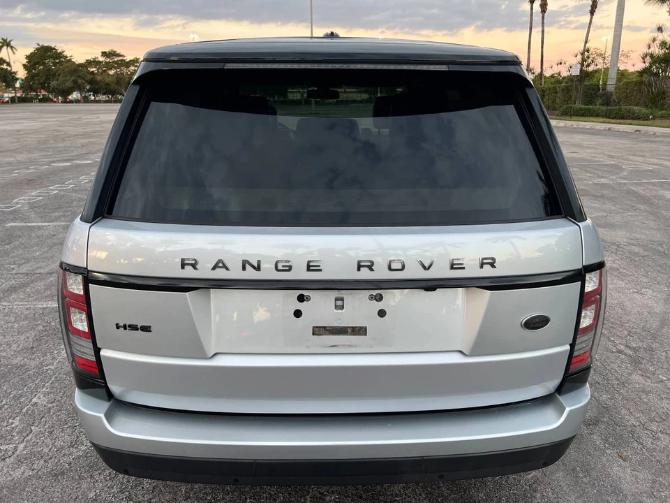 2014 Land Rover Range Rover L405 - Image 7 of 24