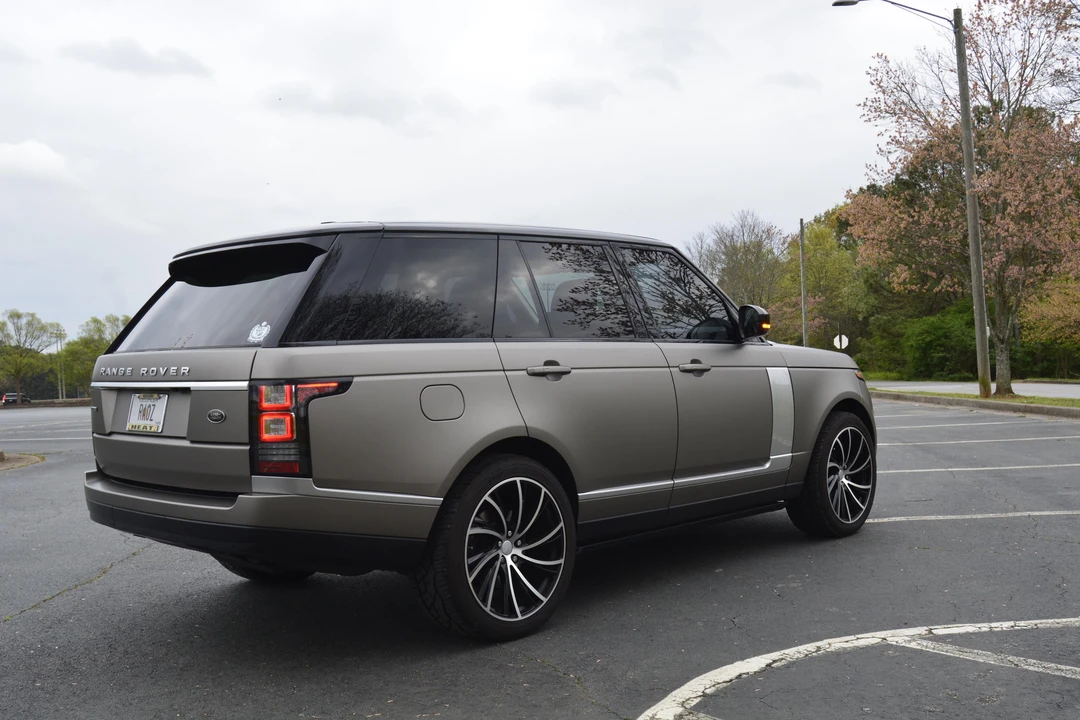 2014 Land Rover Range Rover L405 - Image 24 of 31