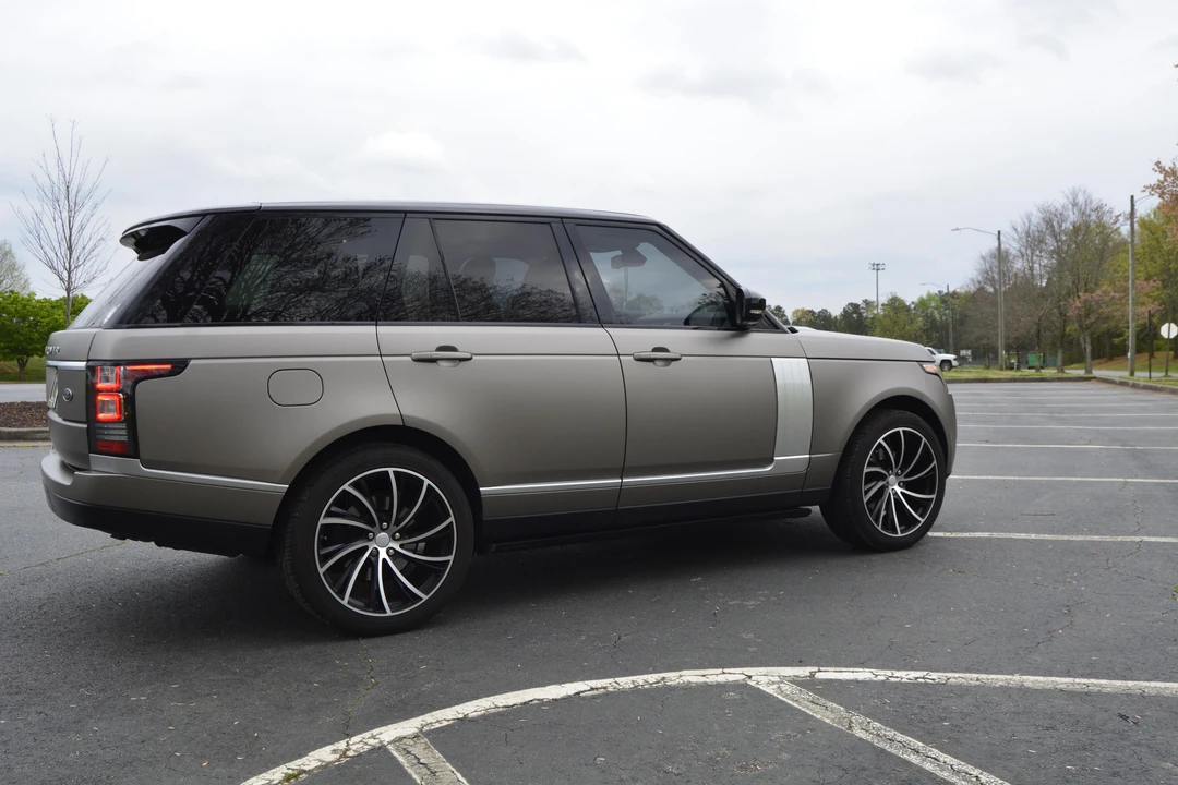 2014 Land Rover Range Rover L405 - Image 25 of 31