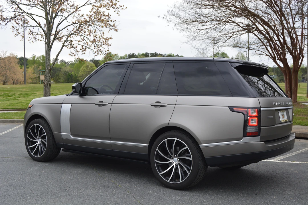 2014 Land Rover Range Rover L405 - Image 17 of 31
