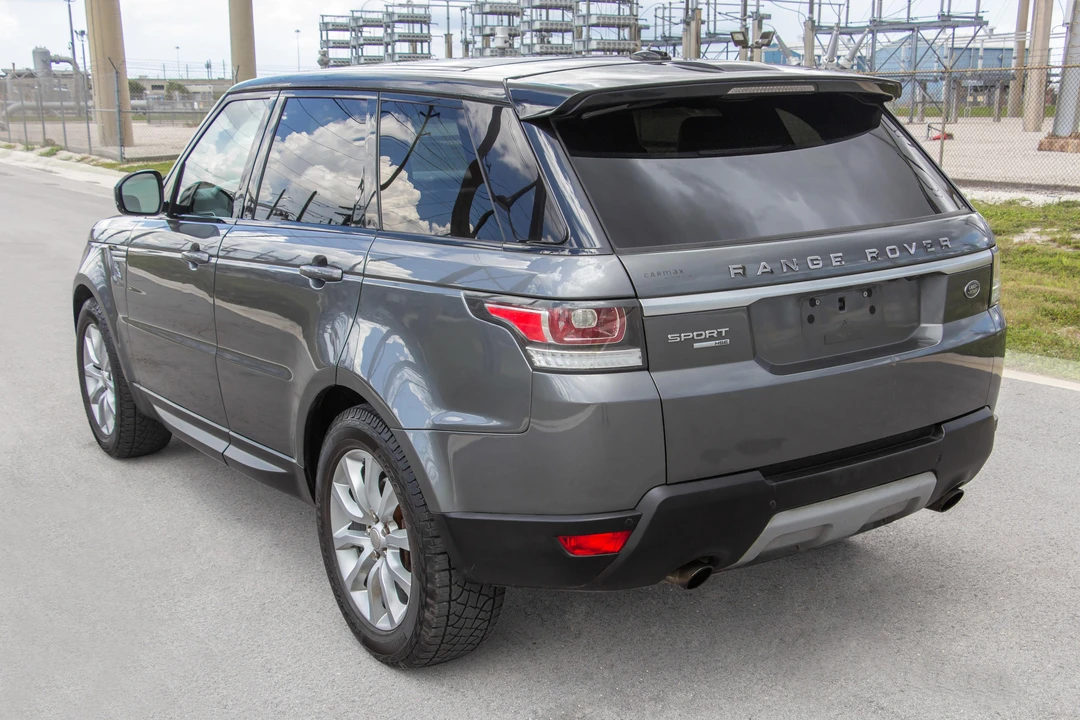 2014 Land Rover Range Rover Sport L494 - Image 11 of 31