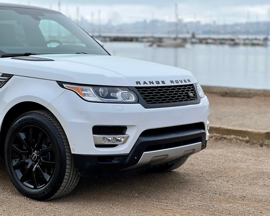 2014 Land Rover Range Rover Sport L494 - Image 9 of 31