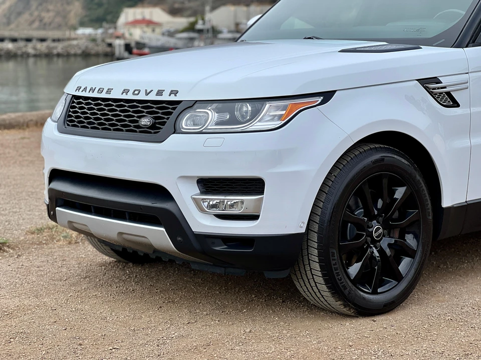 2014 Land Rover Range Rover Sport L494 - Image 13 of 31