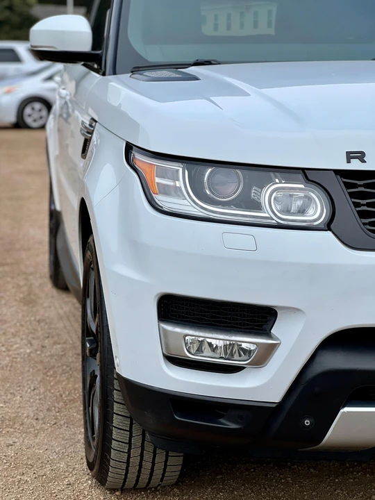 2014 Land Rover Range Rover Sport L494 - Image 11 of 31