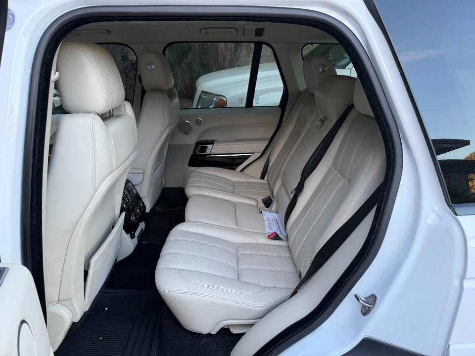 2014 Land Rover Range Rover L405 - Image 7 of 8