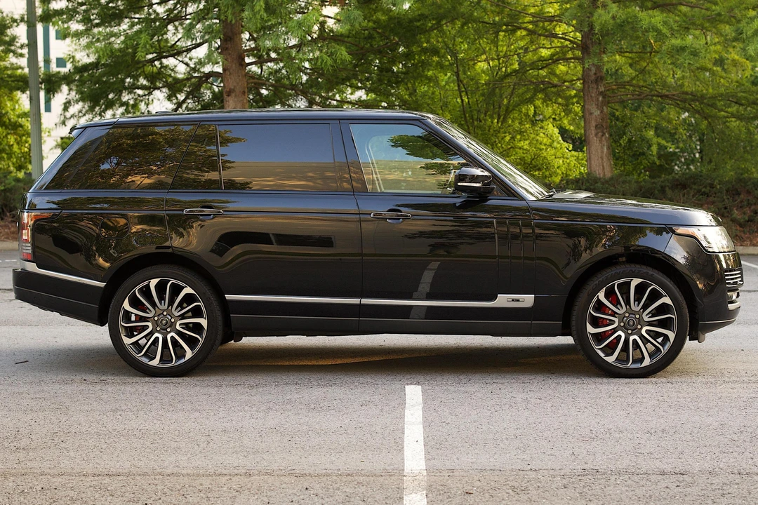 2014 Land Rover Range Rover L405 - Image 3 of 31